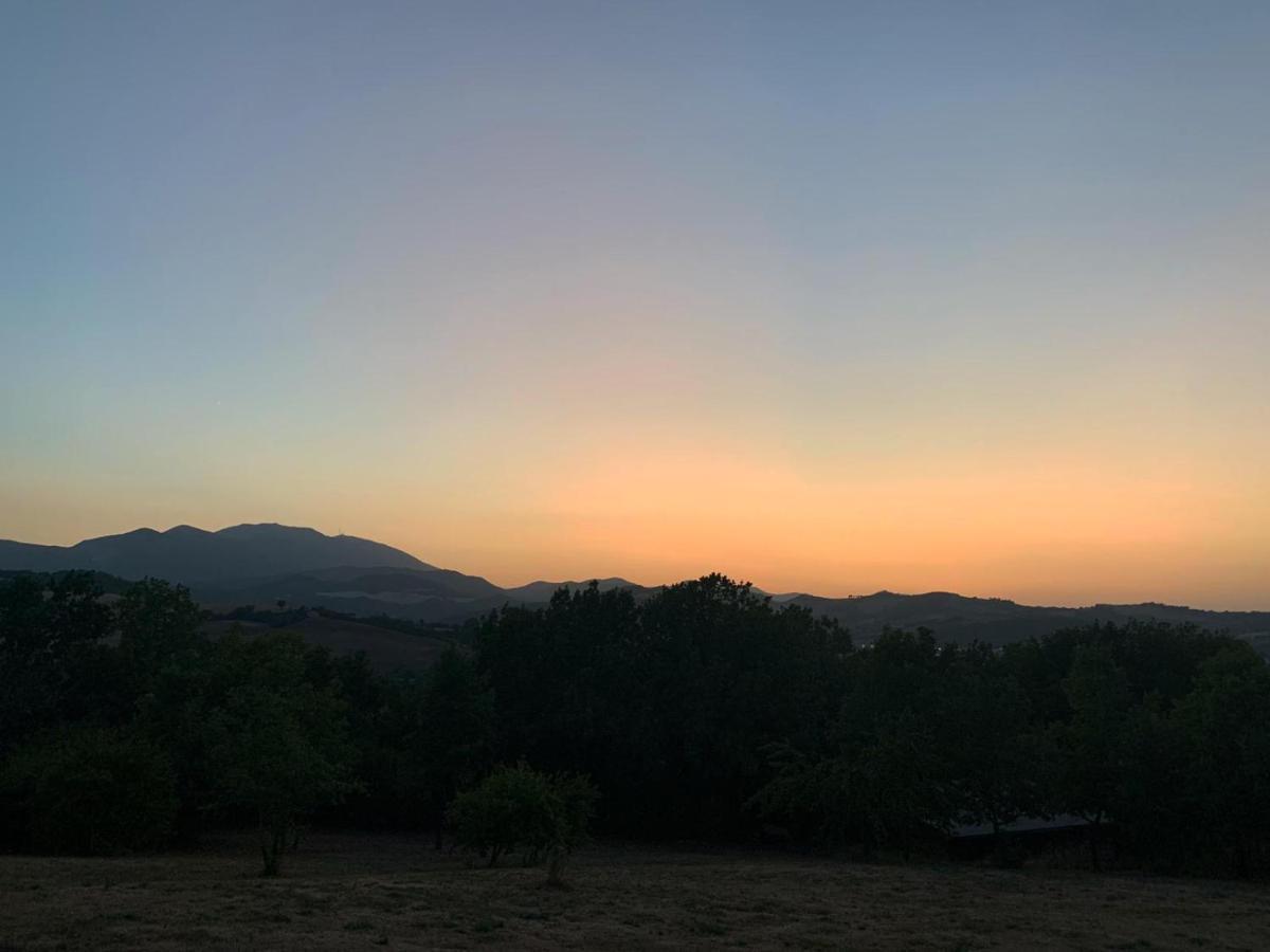 Agriturismo Molleone Кальи Экстерьер фото